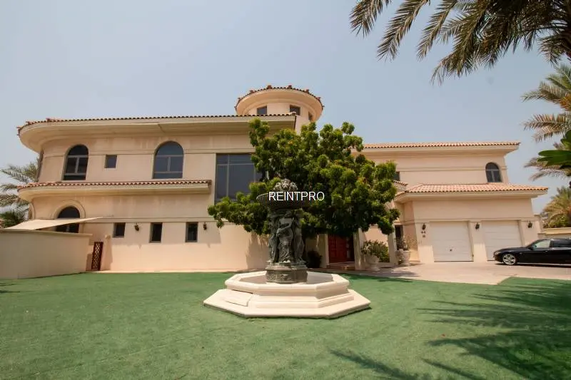Villa À Vendre par l'agent Dubaï   Palm Jumeirah  photo 1