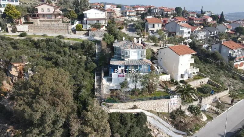 Villa Satılık Emlakçıdan Menderes   Ahmetbeyli Yoncaköy  photo 1